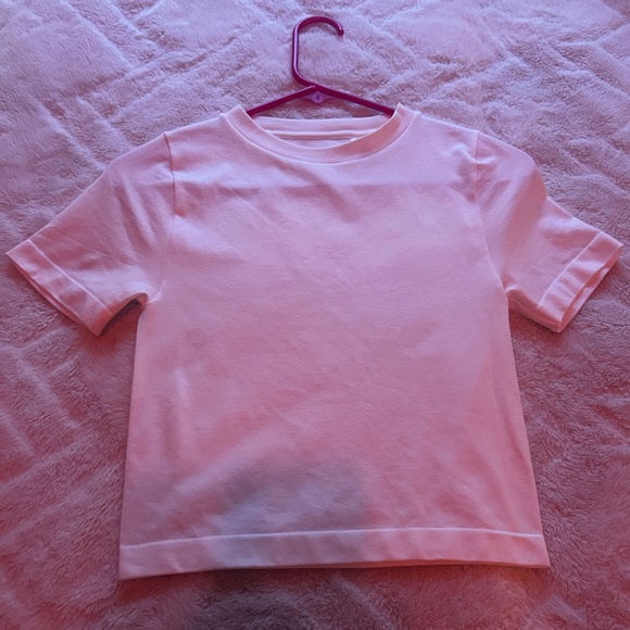 Target white tee, skims dupe - Picture 1 of 2